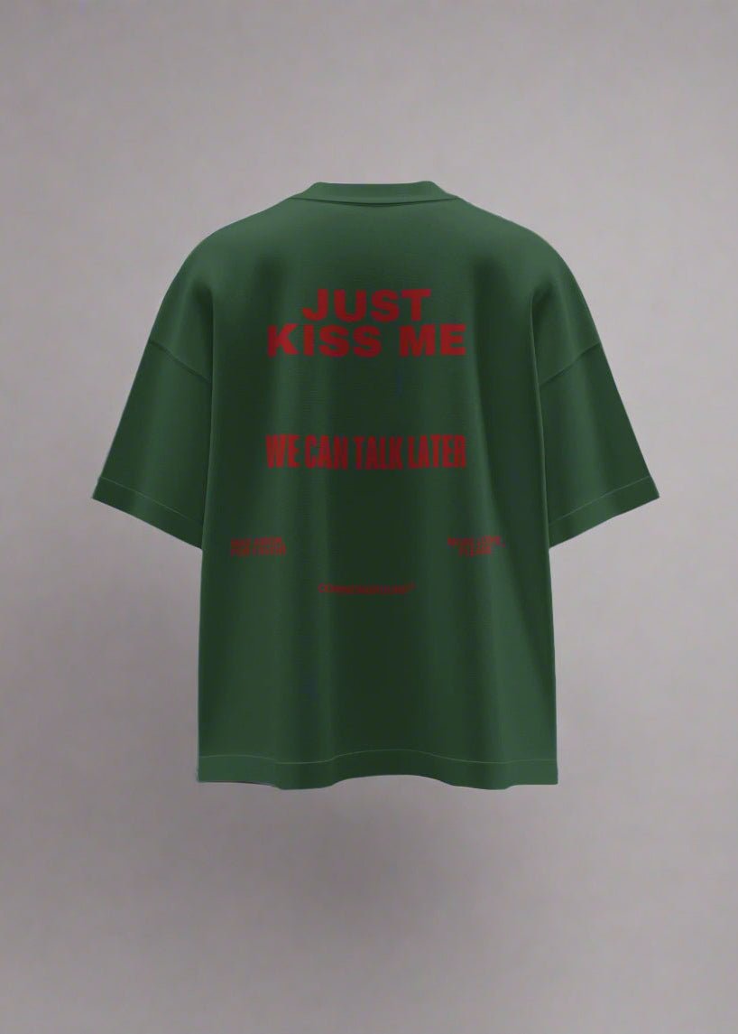 KISS ME OVERSIZED T - SHIRT - COMMONGROUND