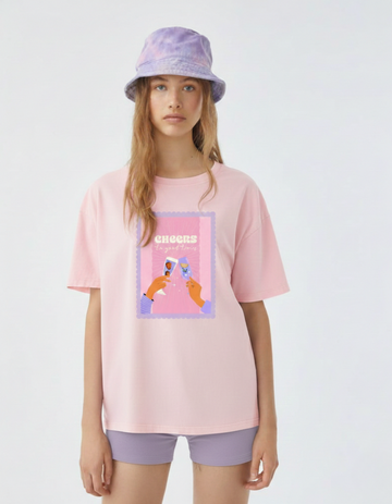 CHEERS OVERSIZED T-SHIRT