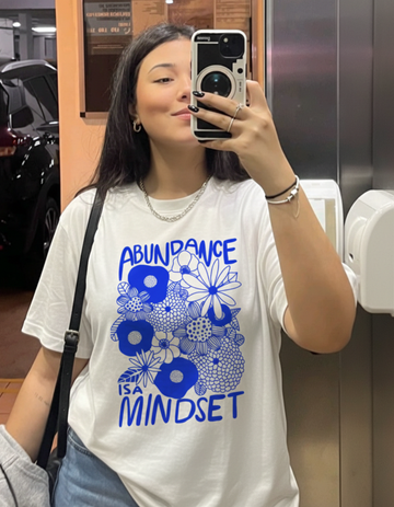 ABUNDANCE OVERSIZED T-SHIRT