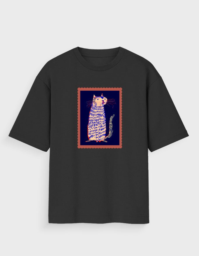 COOL CAT OVERSIZED T - SHIRT - COMMONGROUND