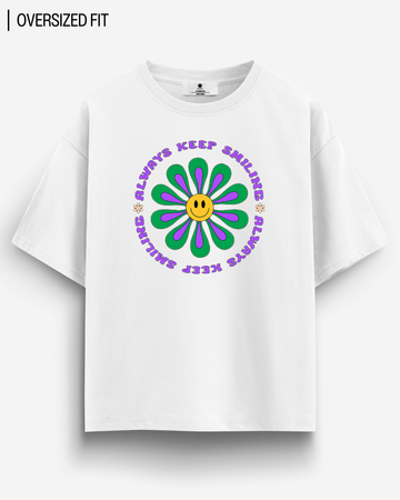 KEEP SMILING OVERSIZED T - SHIRT - COMMONGROUND