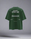 KISS ME OVERSIZED T - SHIRT - COMMONGROUND