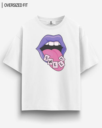 SWEET OVERSIZED T - SHIRT - COMMONGROUND