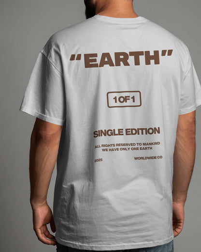 EARTH OVERSIZED T-SHIRT